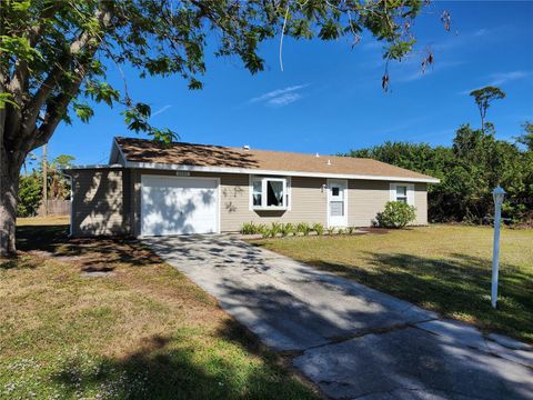 A home in PORT CHARLOTTE