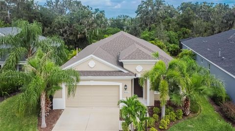 A home in PARRISH