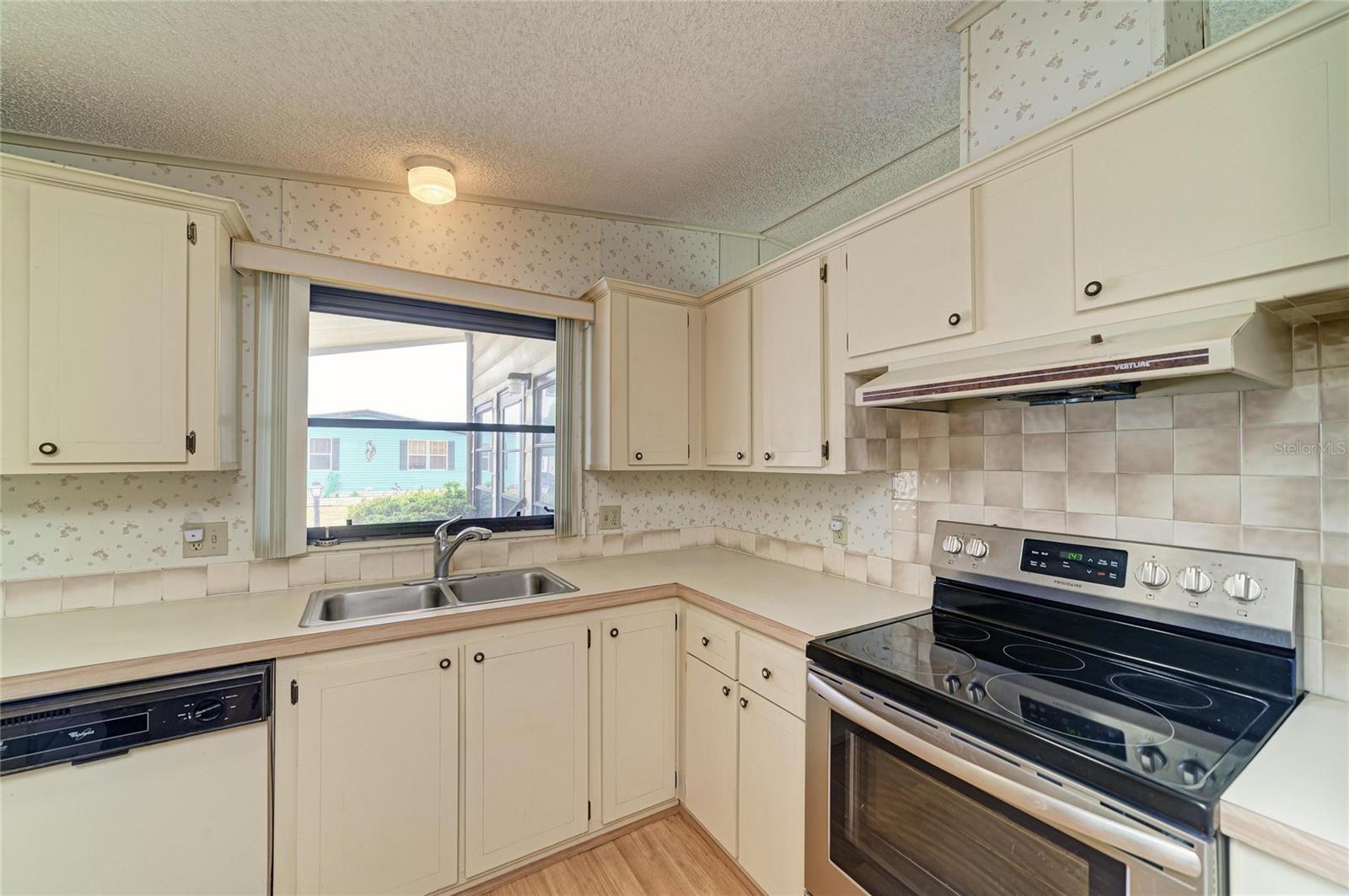 SHADOW BROOK MOBILE HOME UNIT 3A - Residential