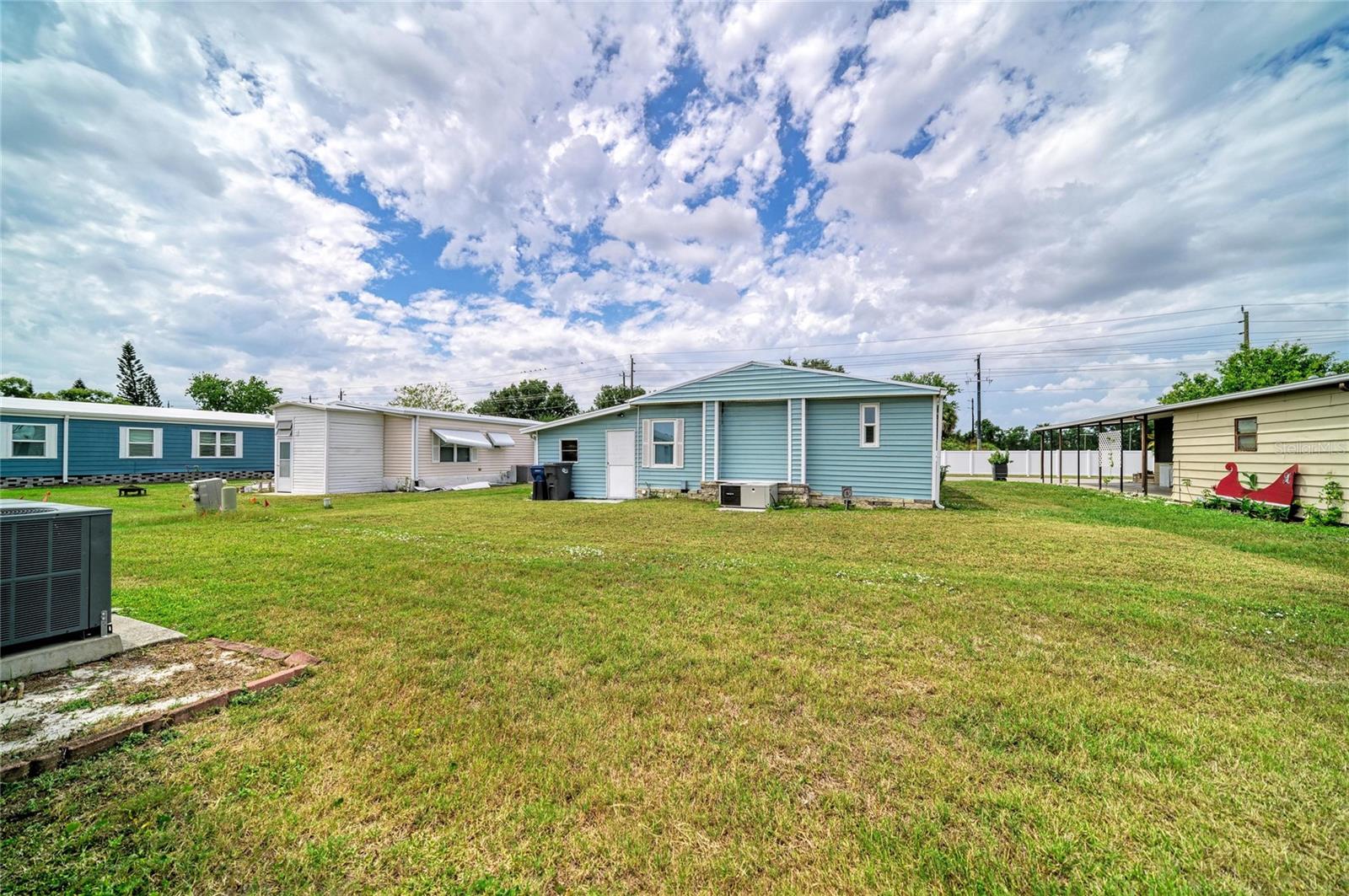 SHADOW BROOK MOBILE HOME UNIT 3A - Residential