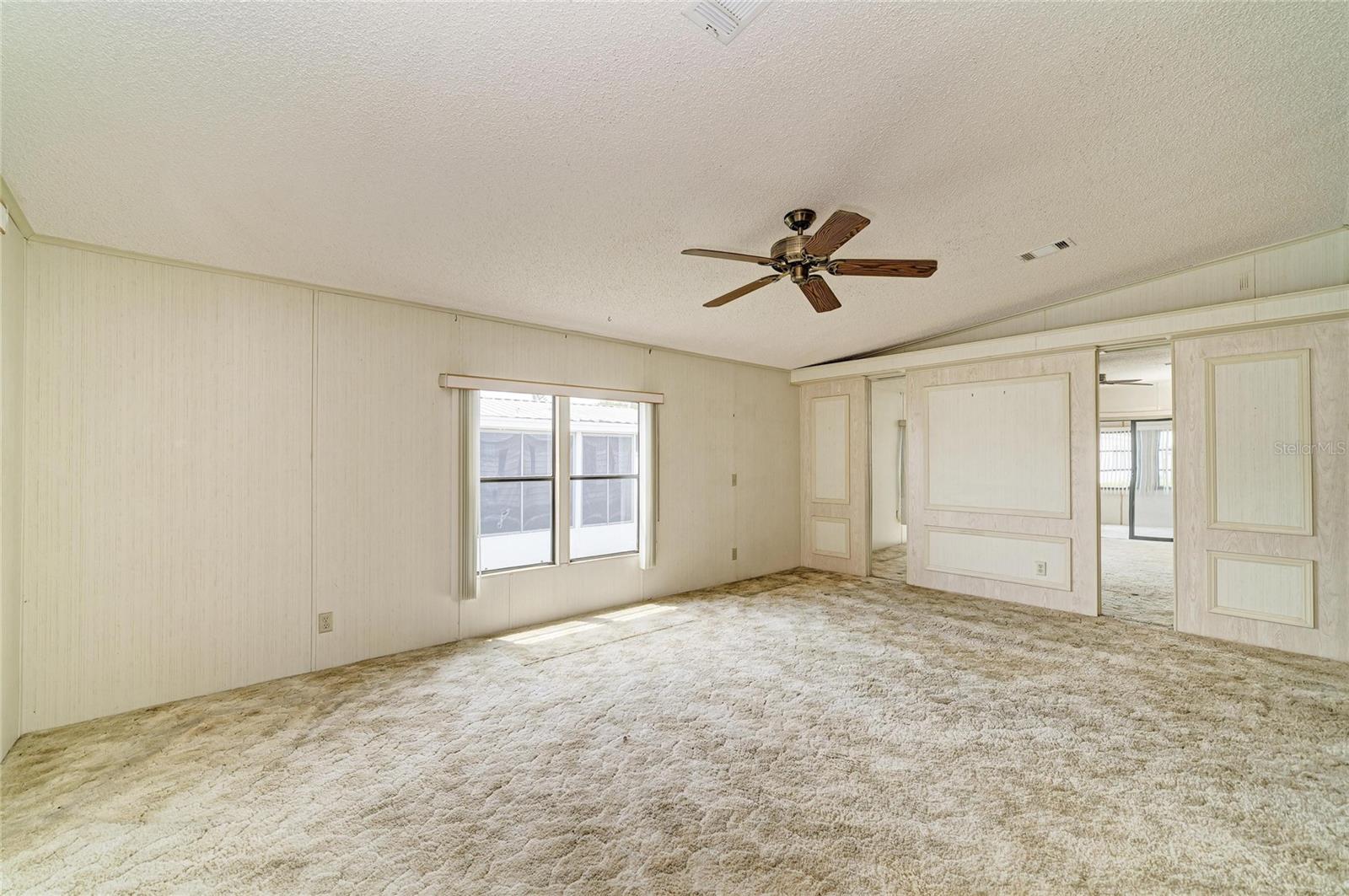 SHADOW BROOK MOBILE HOME UNIT 3A - Residential