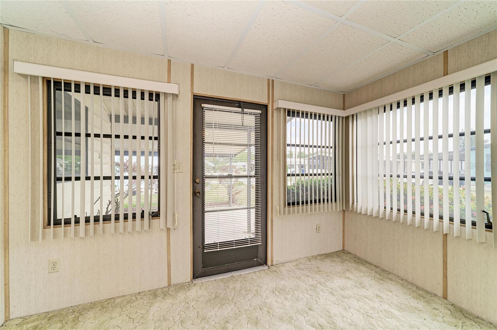 SHADOW BROOK MOBILE HOME UNIT 3A - Residential