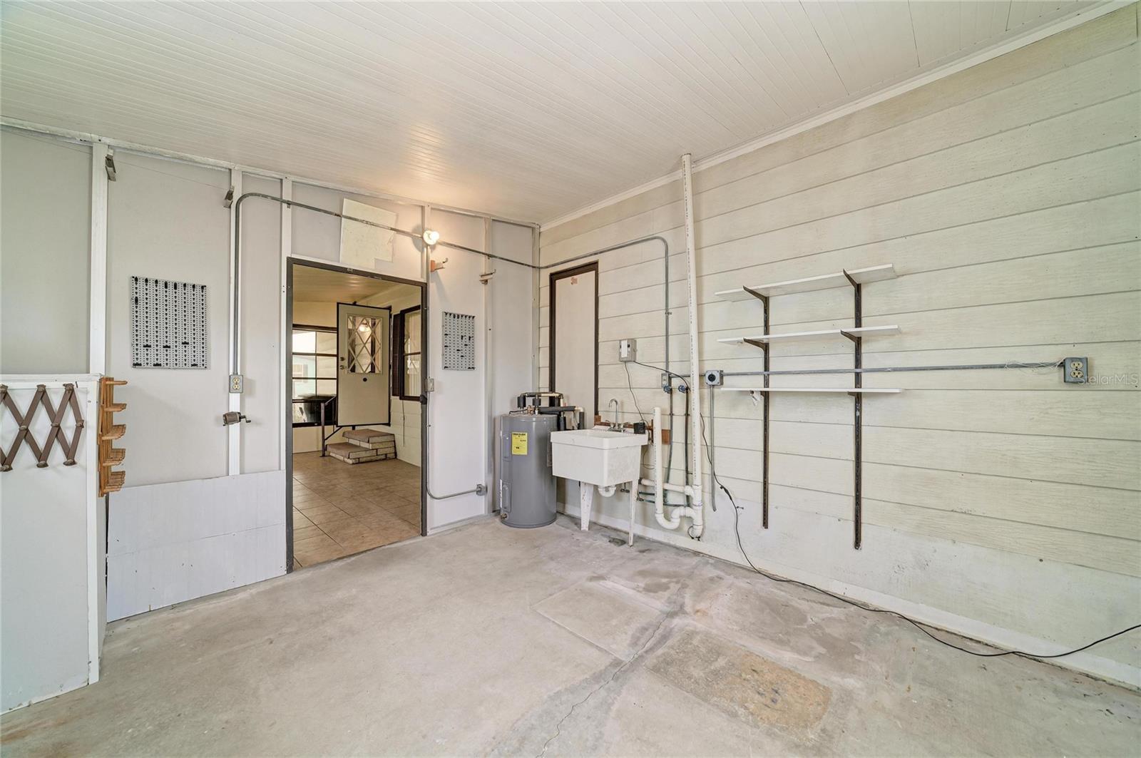 SHADOW BROOK MOBILE HOME UNIT 3A - Residential
