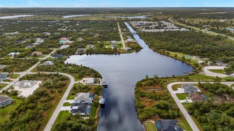 A home in PORT CHARLOTTE