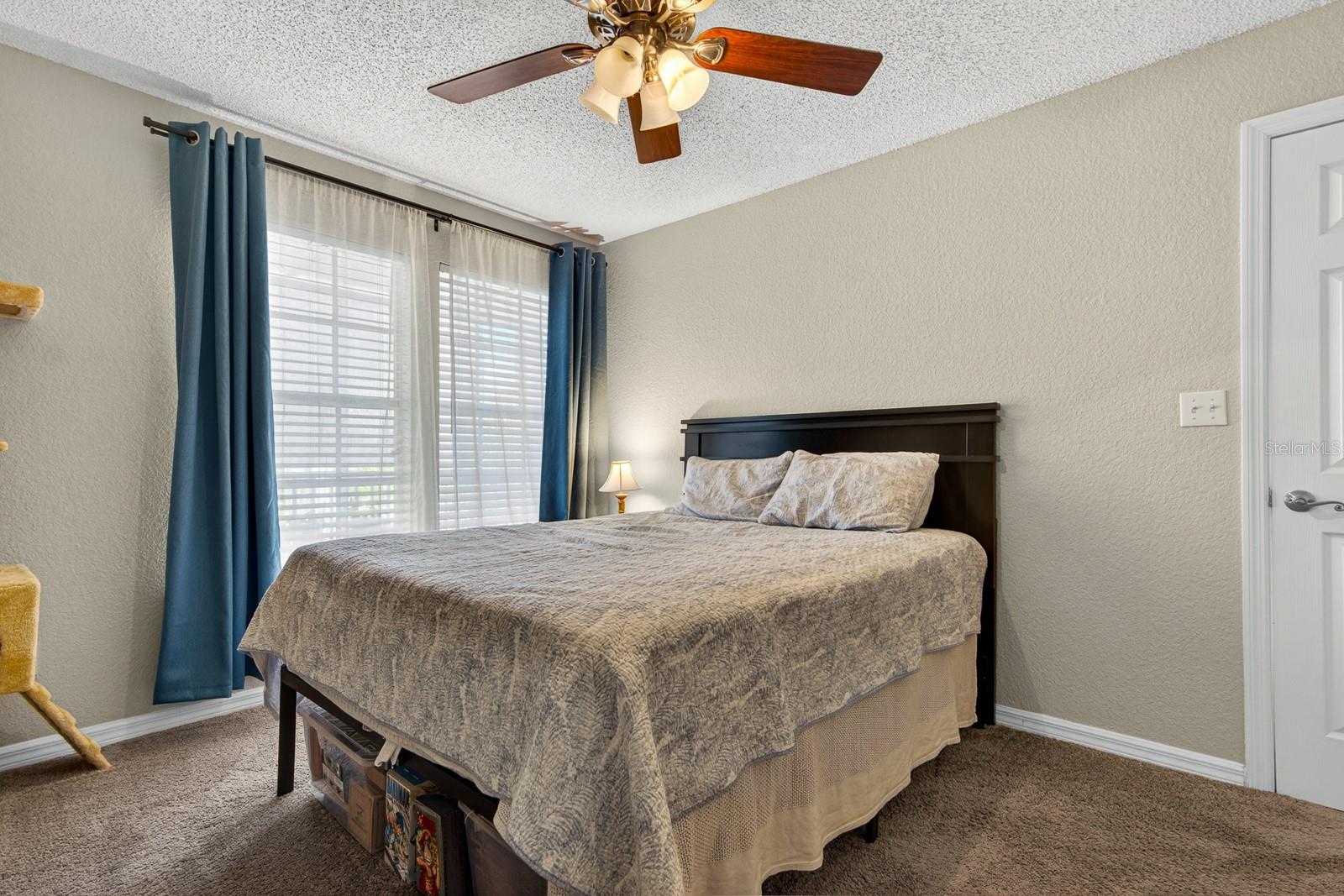 BENTLEY AT COBBS LANDING CONDO THE - Residential