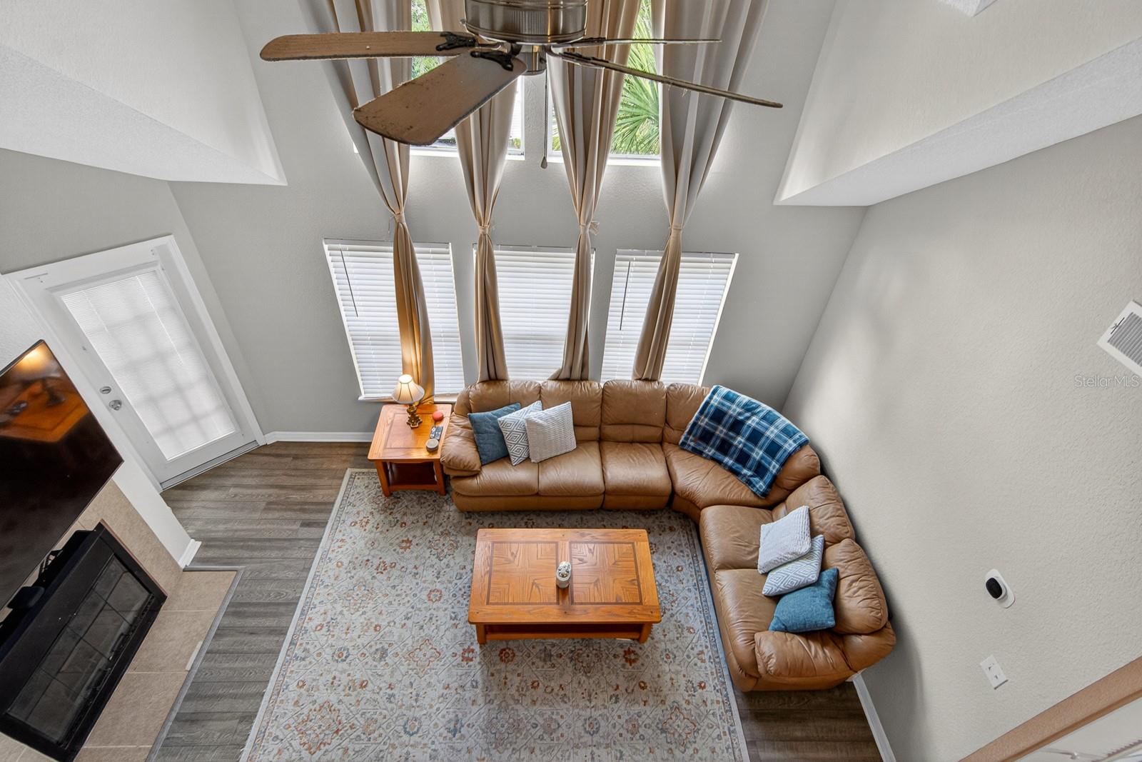 BENTLEY AT COBBS LANDING CONDO THE - Residential