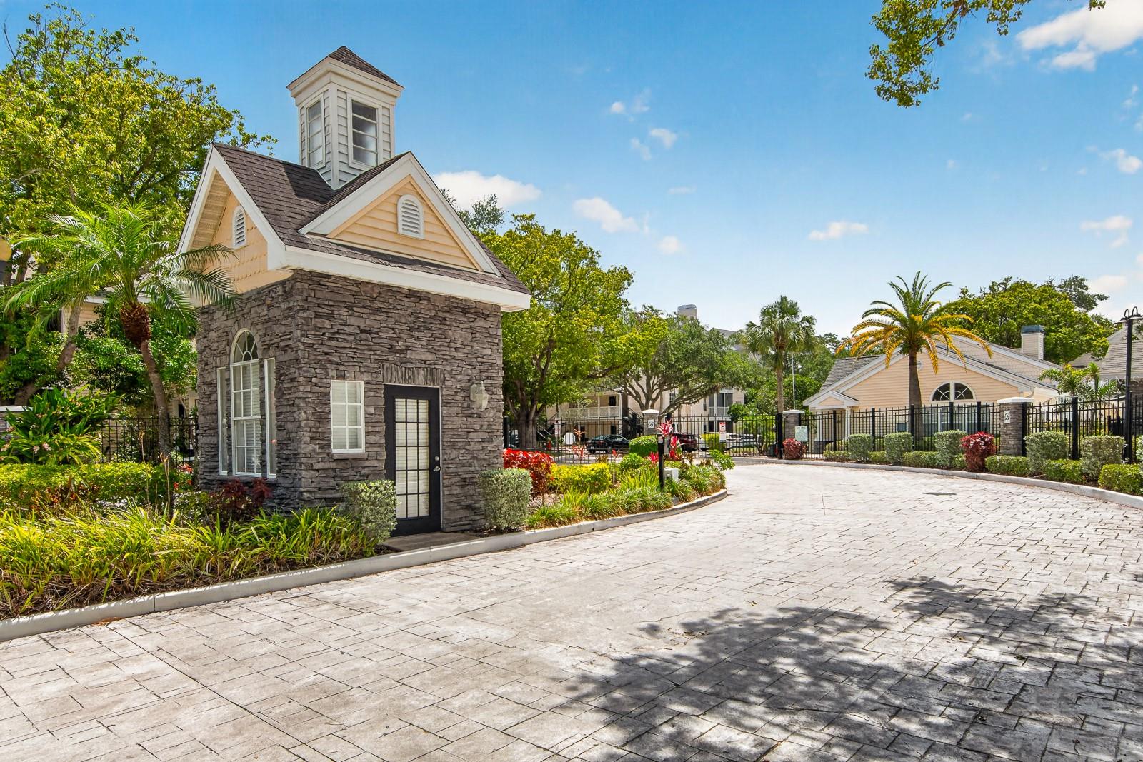 BENTLEY AT COBBS LANDING CONDO THE - Residential