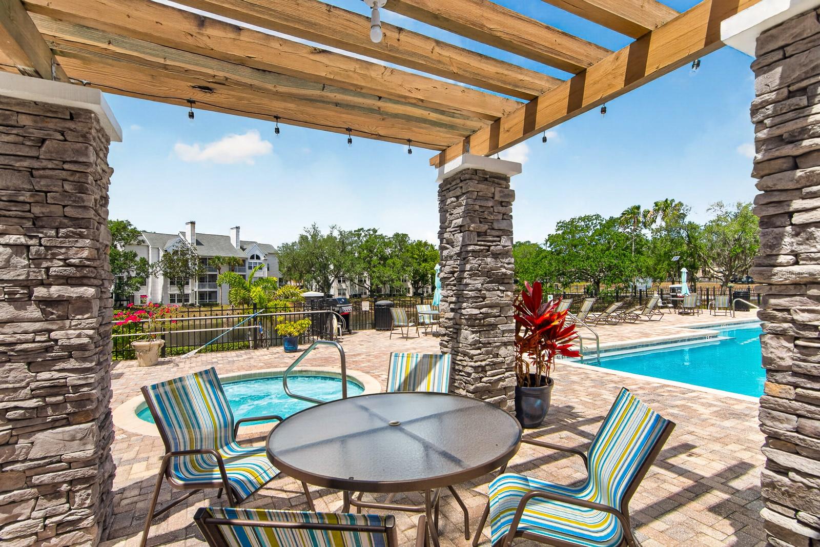 BENTLEY AT COBBS LANDING CONDO THE - Residential