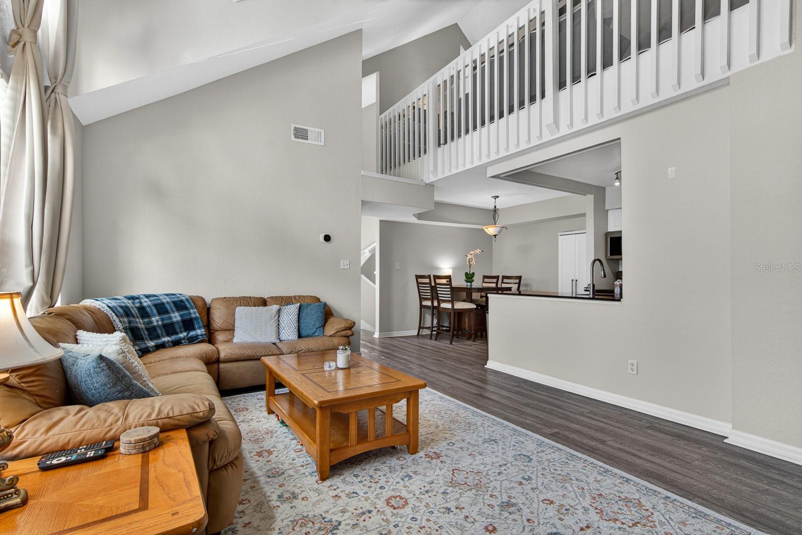 BENTLEY AT COBBS LANDING CONDO THE - Residential