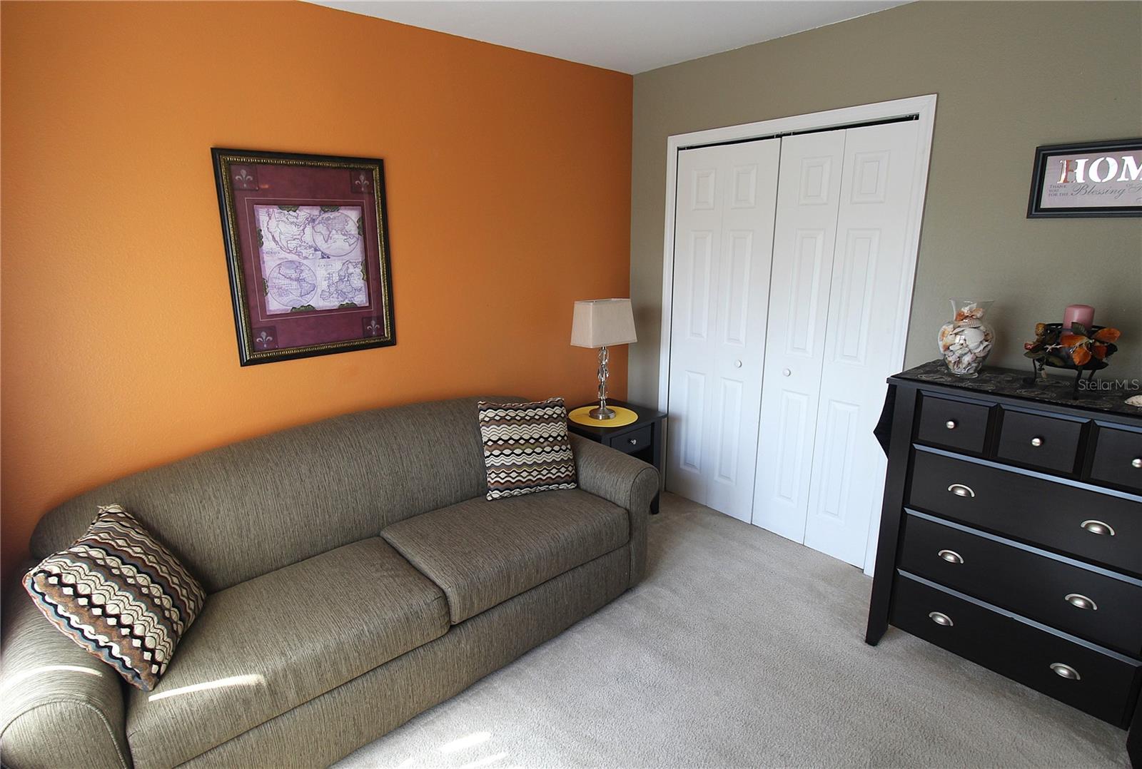 VINTAGE GRAND - Residential Lease