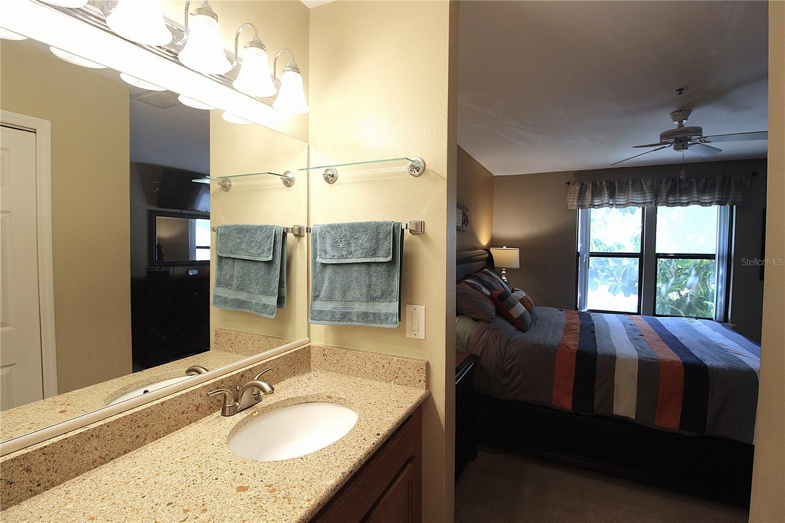 VINTAGE GRAND - Residential Lease