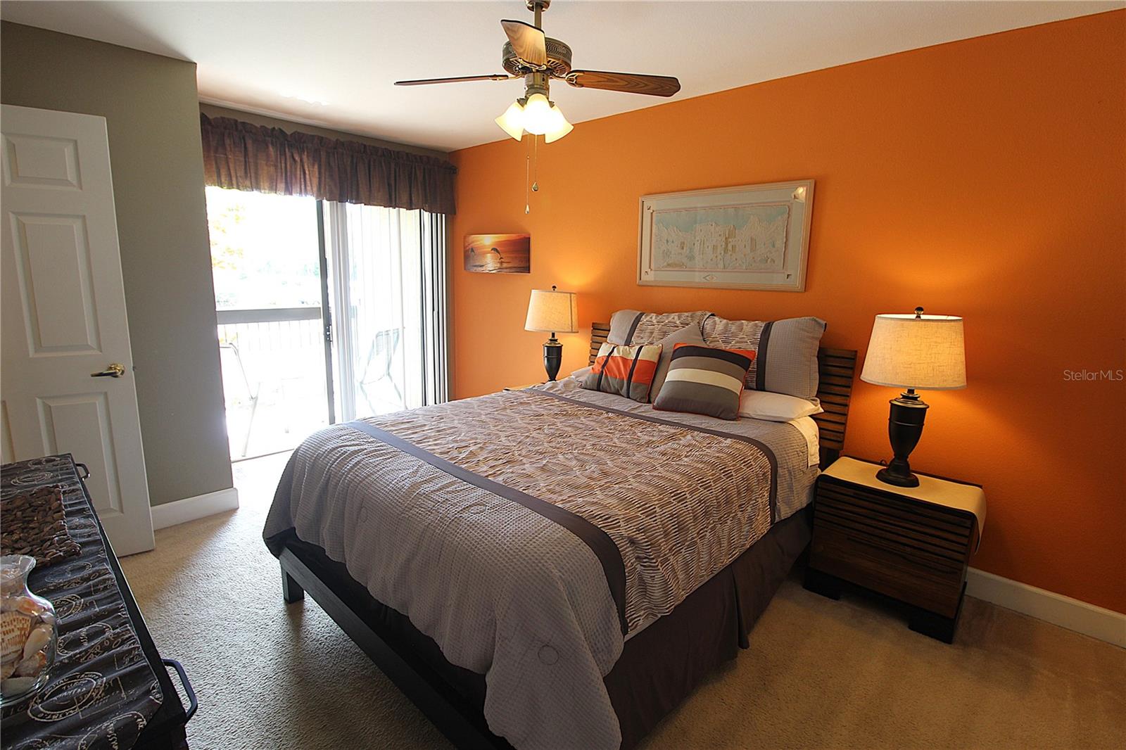 VINTAGE GRAND - Residential Lease