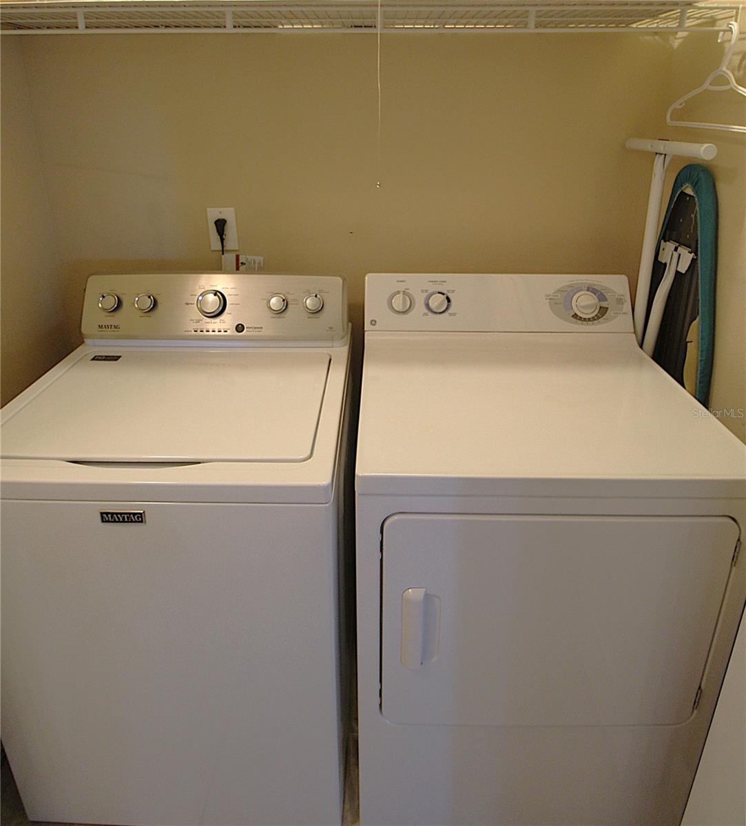 VINTAGE GRAND - Residential Lease