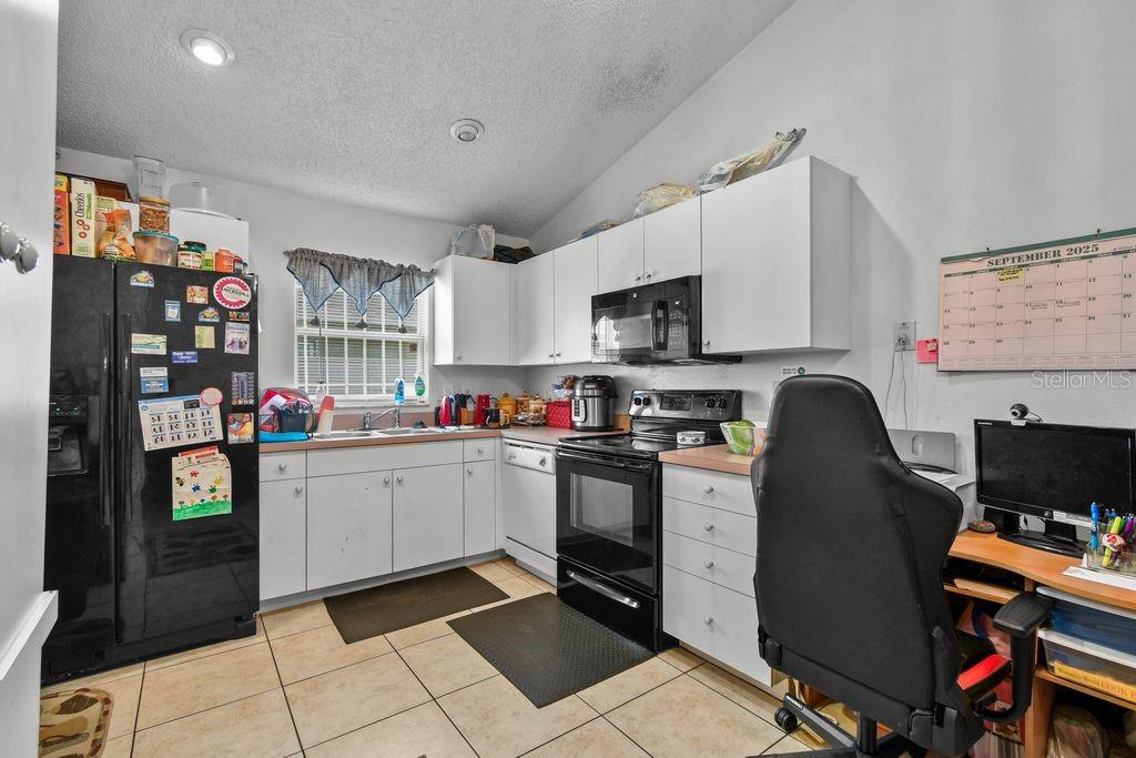 MIDWAY-HOMESITE - Residential