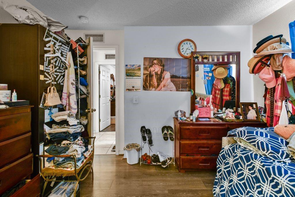 MIDWAY-HOMESITE - Residential