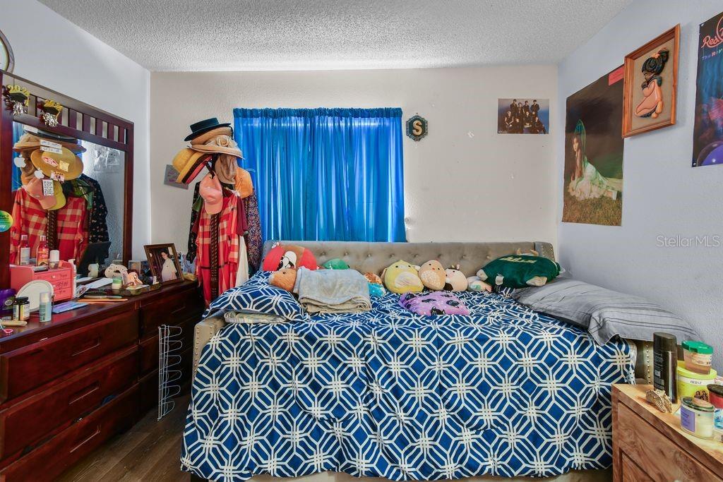 MIDWAY-HOMESITE - Residential