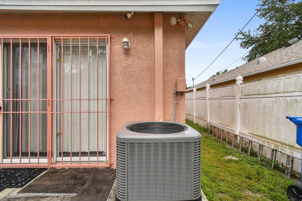 MIDWAY-HOMESITE - Residential