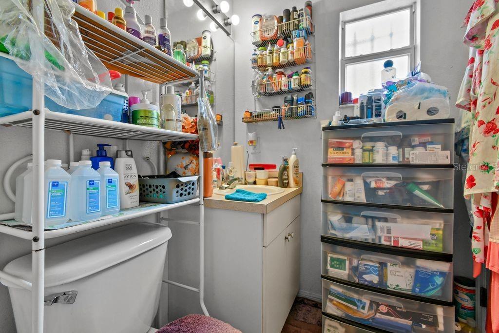 MIDWAY-HOMESITE - Residential