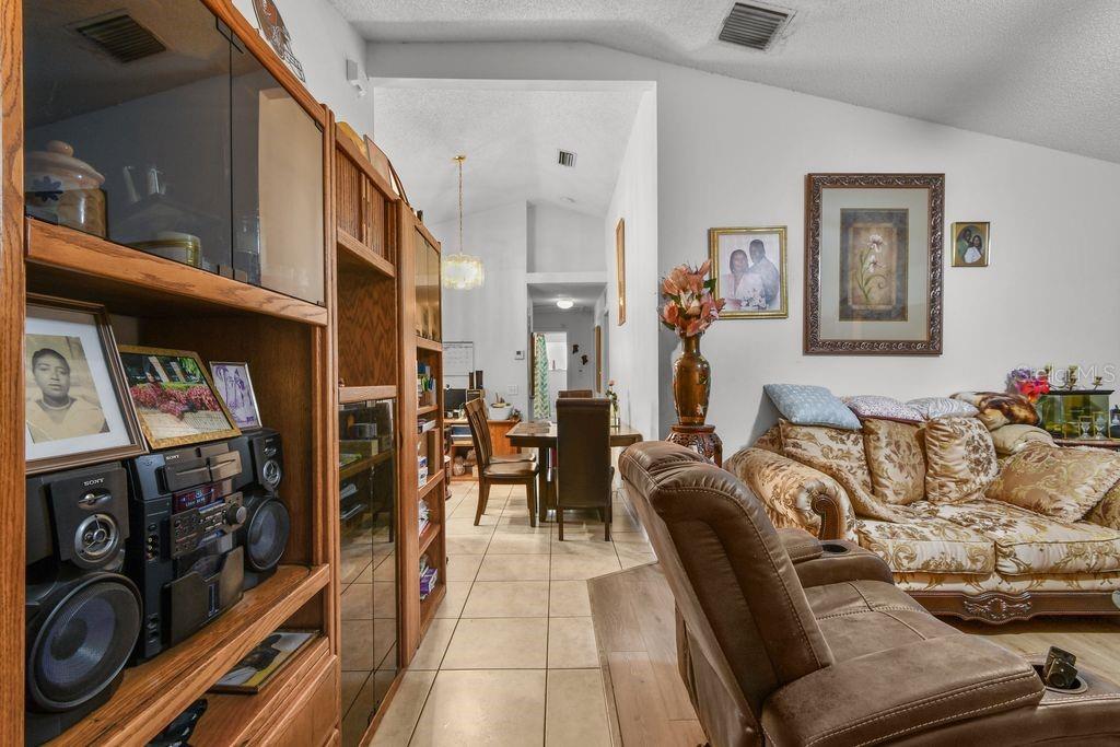 MIDWAY-HOMESITE - Residential