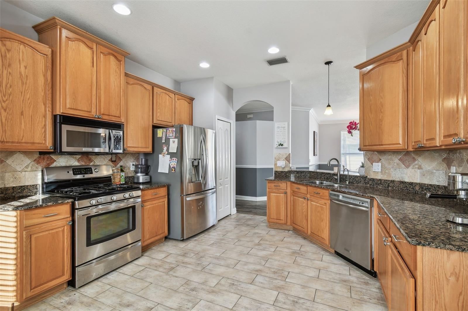 REFLECTIONS PH 1 - Residential