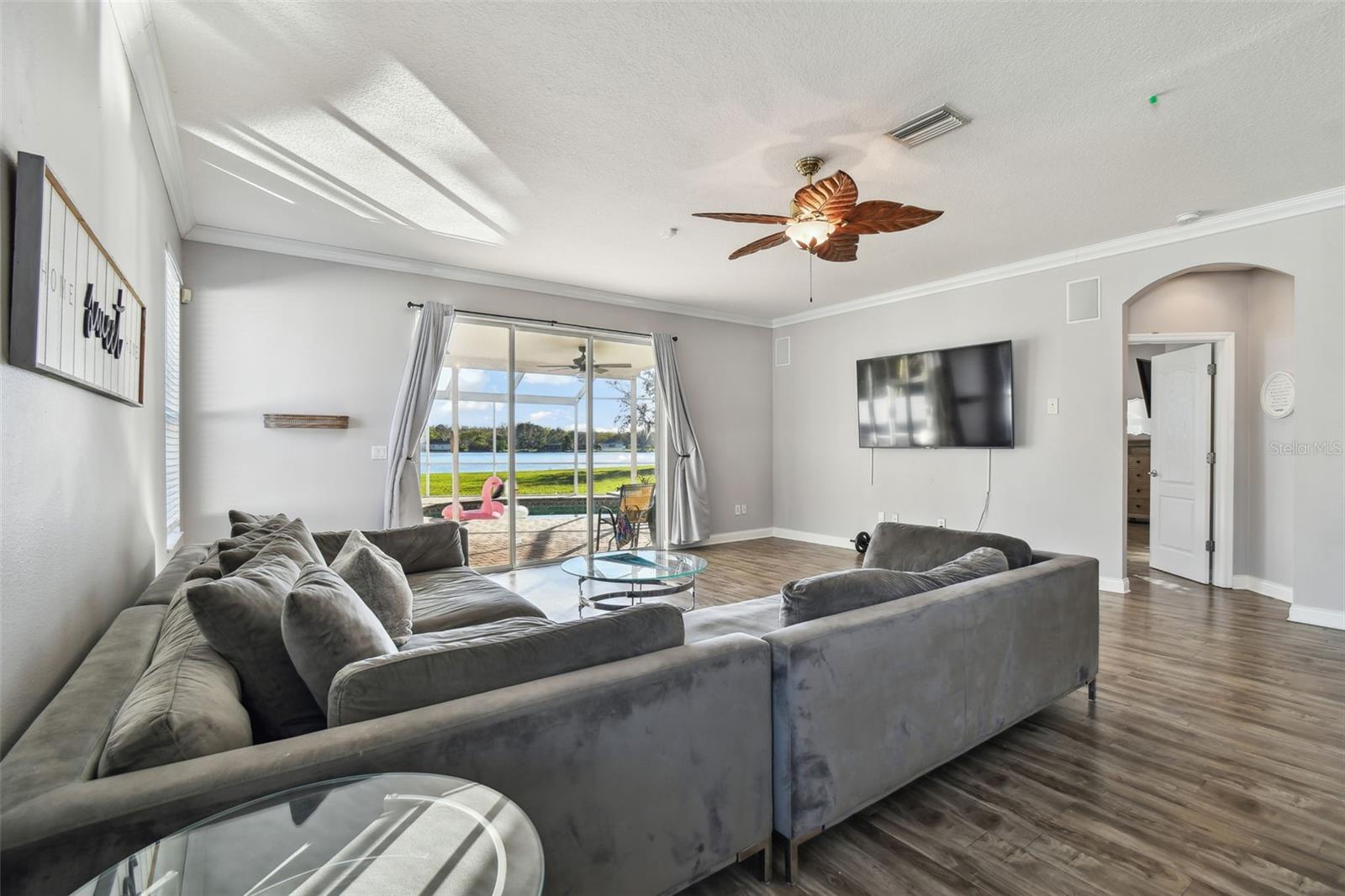 REFLECTIONS PH 1 - Residential