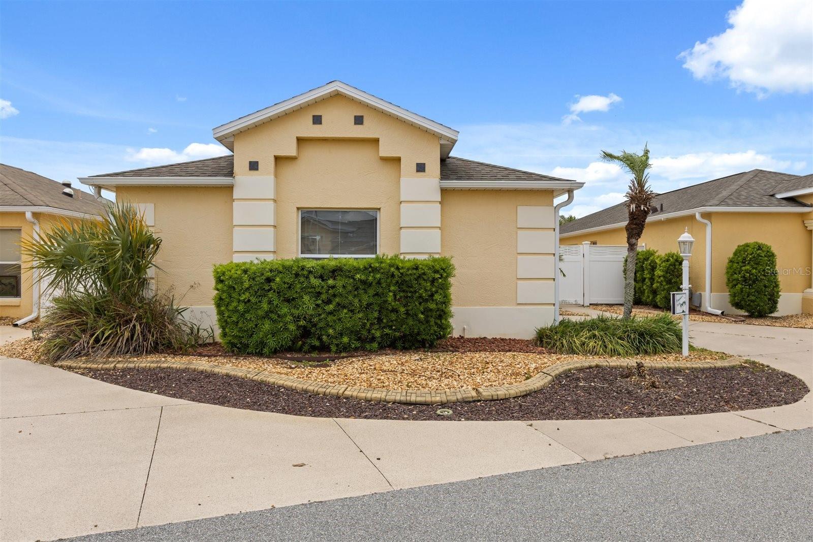 1544 LIME GROVE LANE