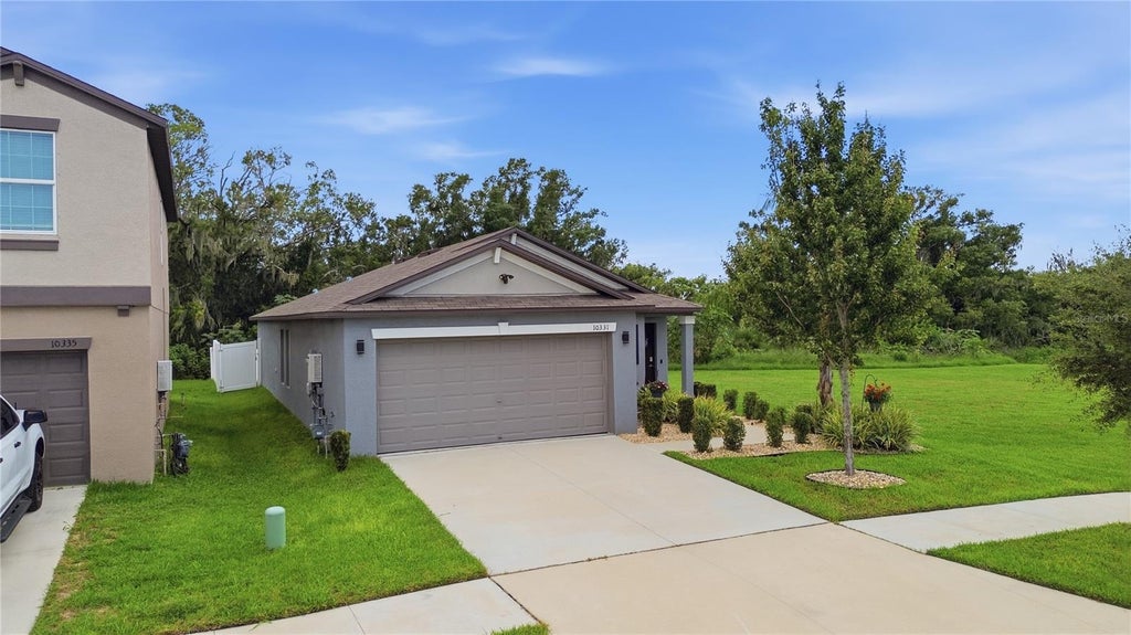 Photo of 10331 Blue Plume Court, Riverview, FL 33578 (MLS # A4703712)