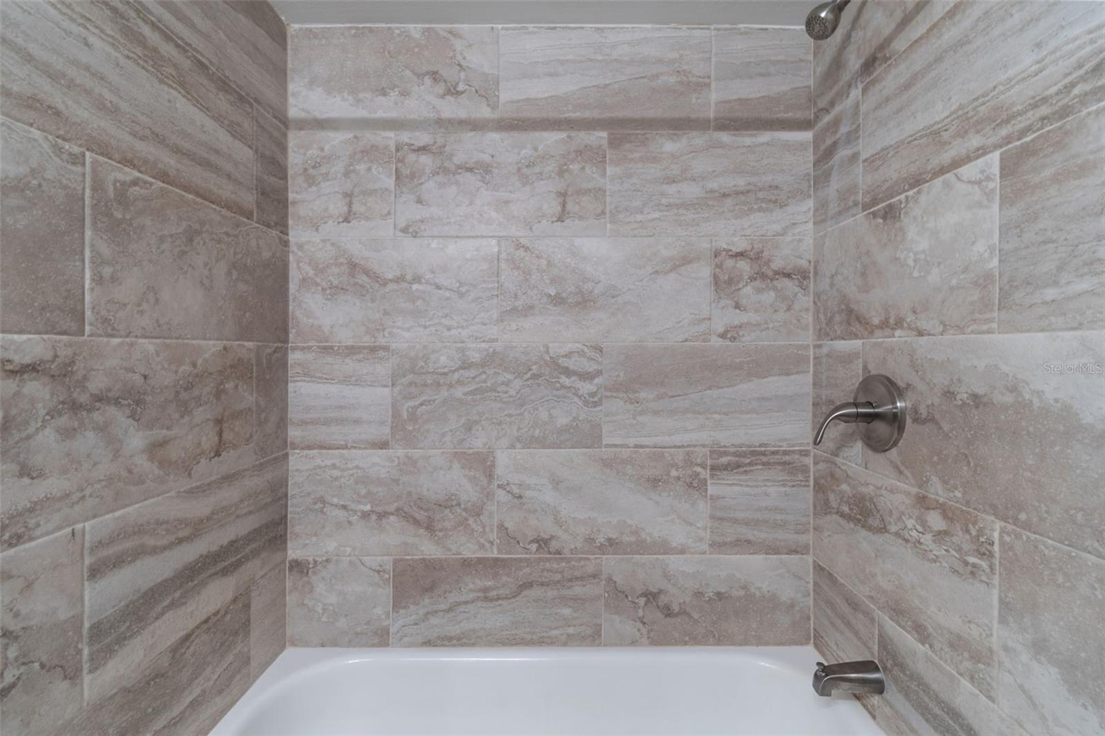 EAST LAKE WOODLANDS CYPRESS ESTATES UNIT - Residential