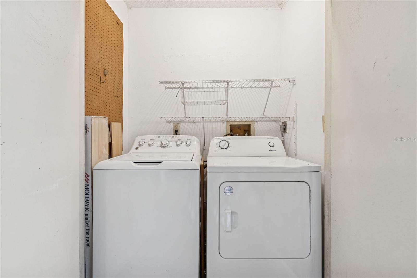 EAST LAKE WOODLANDS CYPRESS ESTATES UNIT - Residential