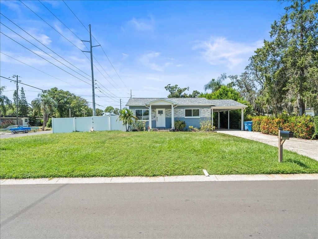 Photo of 2200 Capri Drive, Clearwater, FL 33763 (MLS # TB8430360)