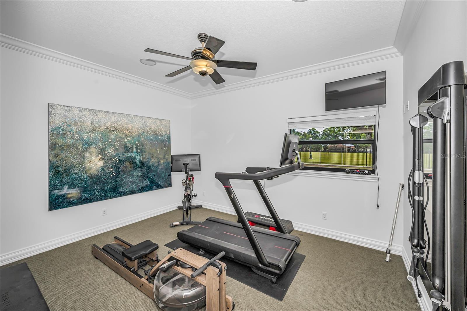 LAKESIDE TERRACE - Residential