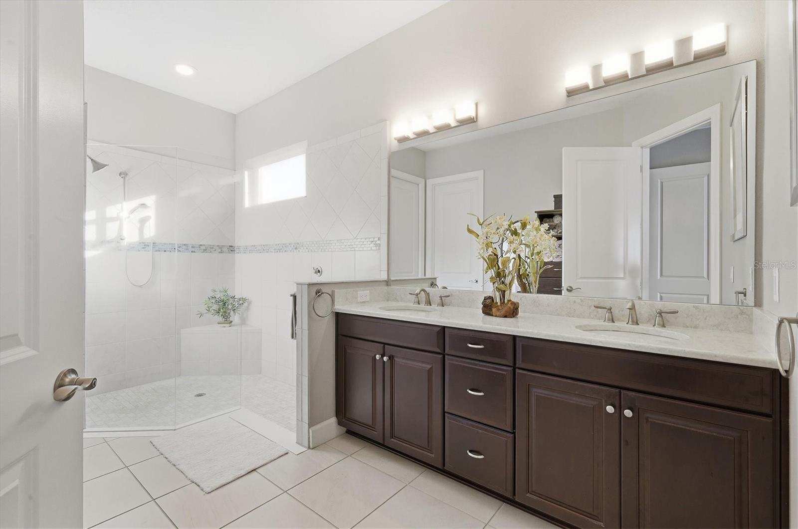 ESPLANADE PH VIII SUBPHASE A & B - Residential