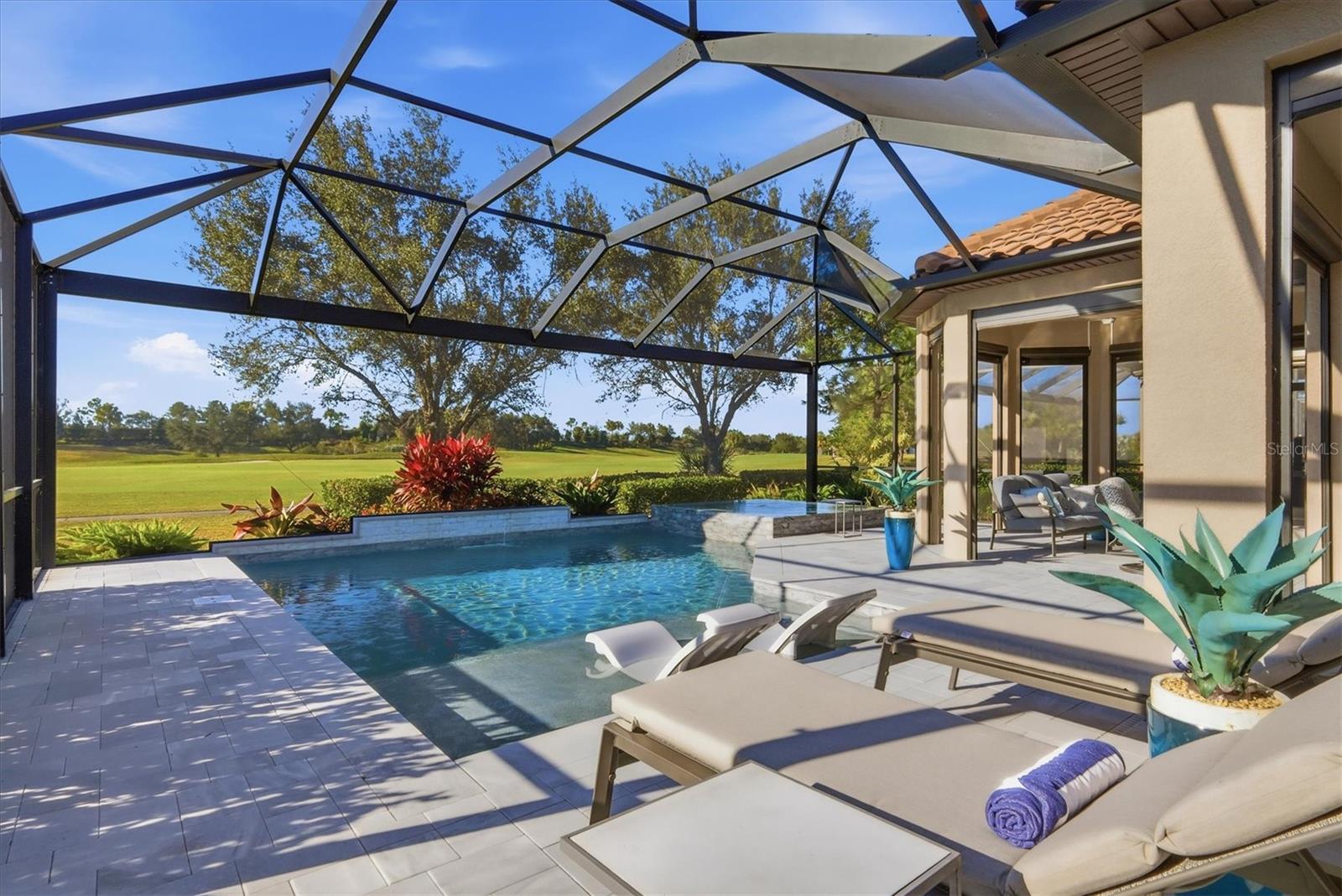 ESPLANADE PH VIII SUBPHASE A & B - Residential