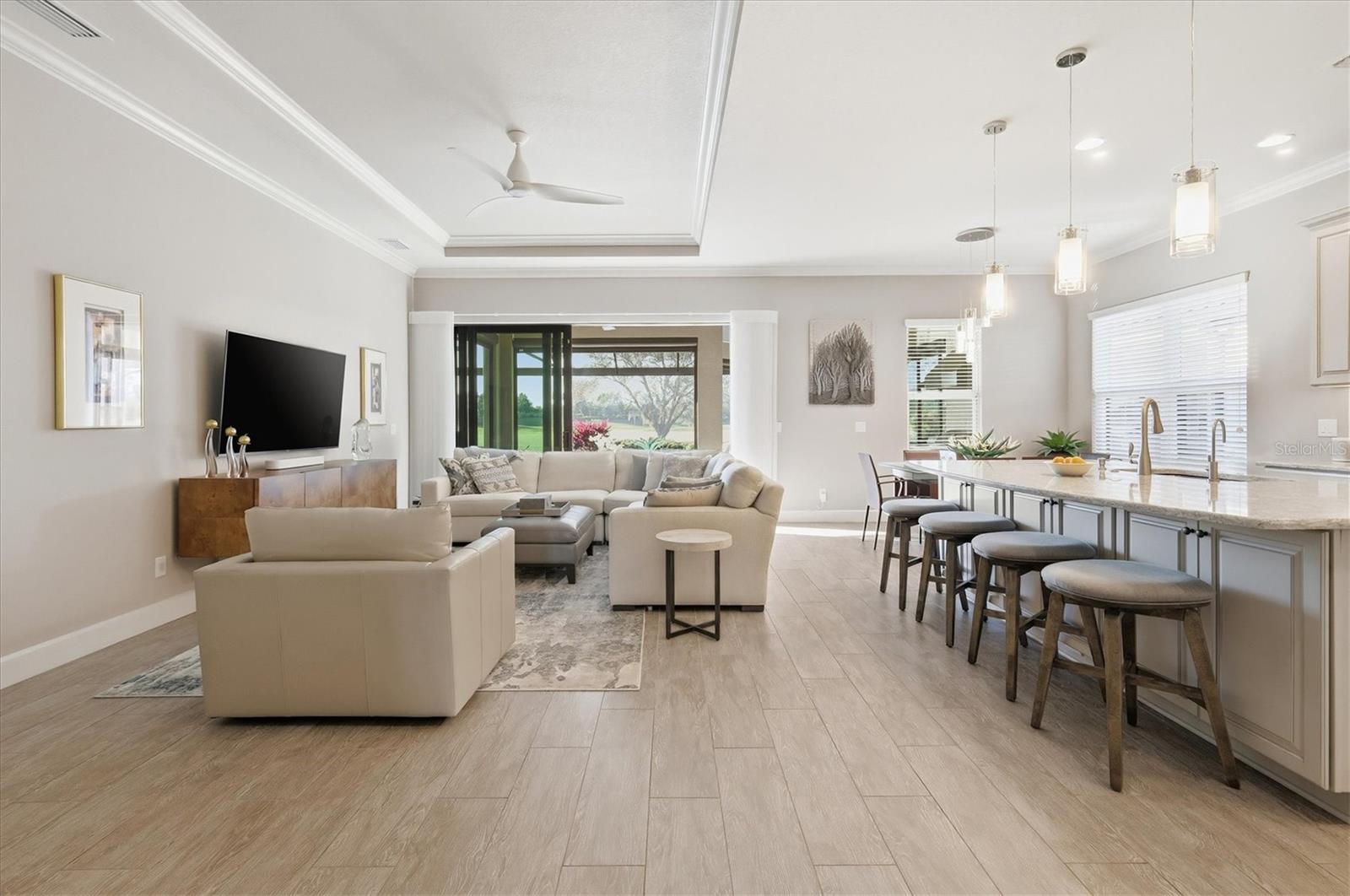 ESPLANADE PH VIII SUBPHASE A & B - Residential