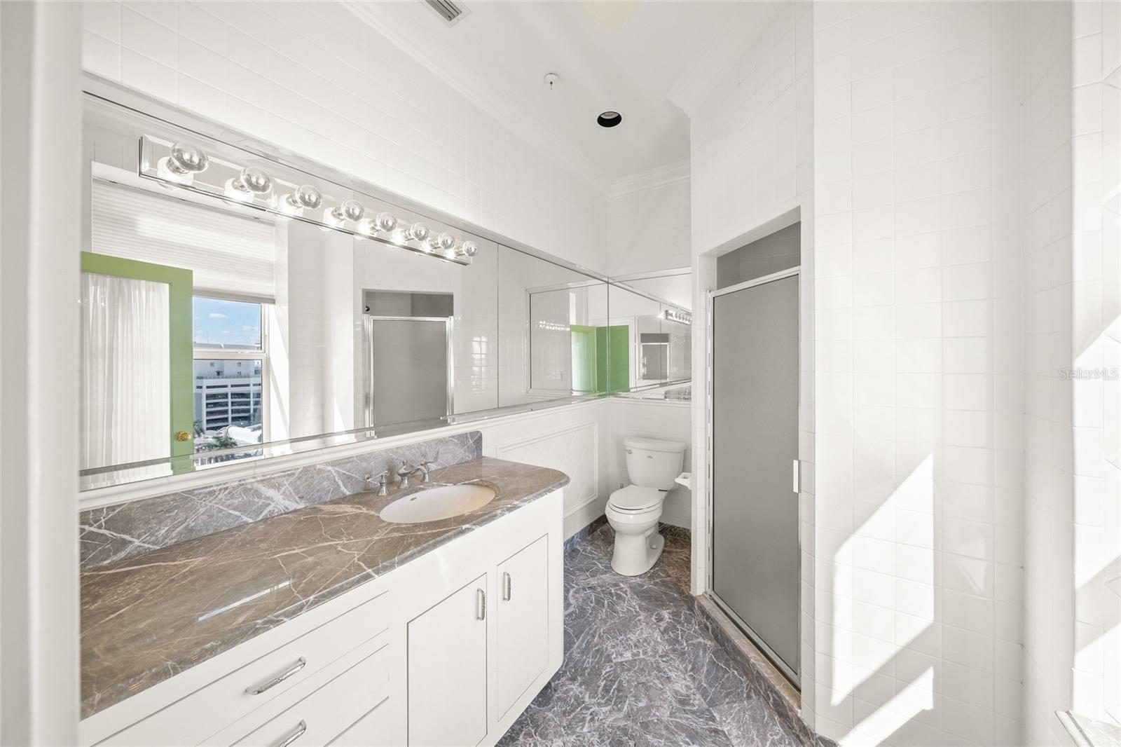 ORANGE BLOSSOM TOWER - Residential