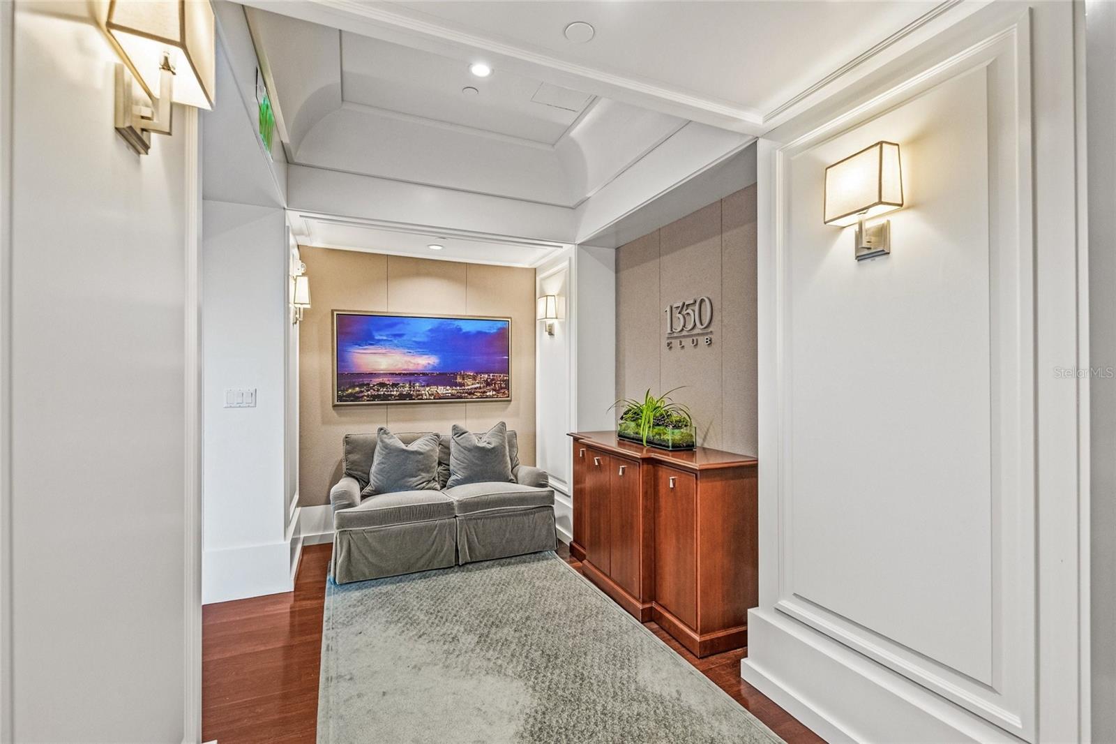 ORANGE BLOSSOM TOWER - Residential