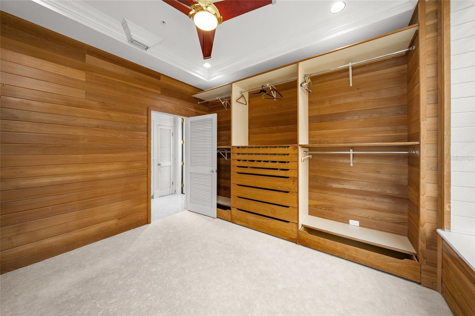 ORANGE BLOSSOM TOWER - Residential