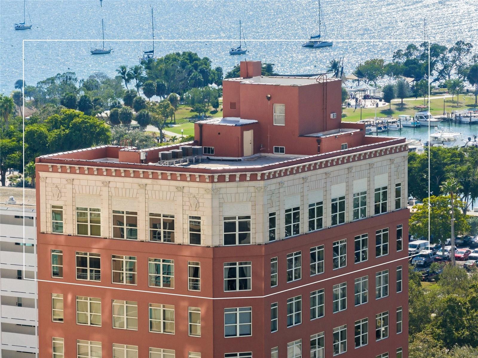 ORANGE BLOSSOM TOWER - Residential