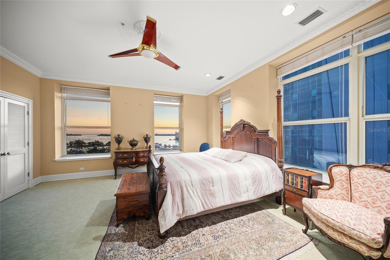 ORANGE BLOSSOM TOWER - Residential