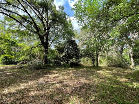 17400 NW 120TH AVE ROAD REDDICK FL 32686