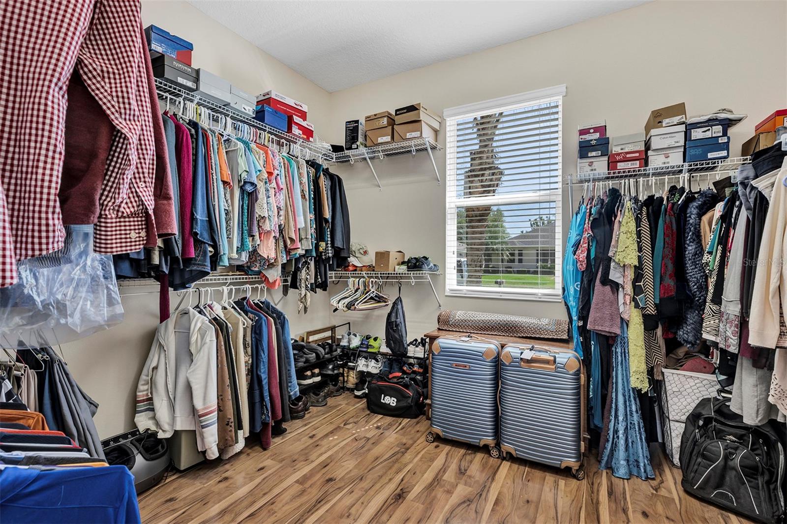 LEESBURG ARLINGTON RIDGE PH 02 - Residential