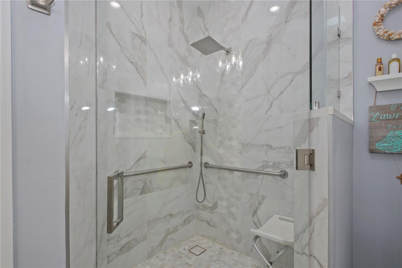 LAKE MARY LANDINGS - Residential