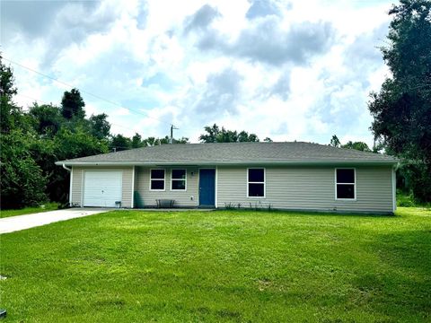 A home in PORT CHARLOTTE