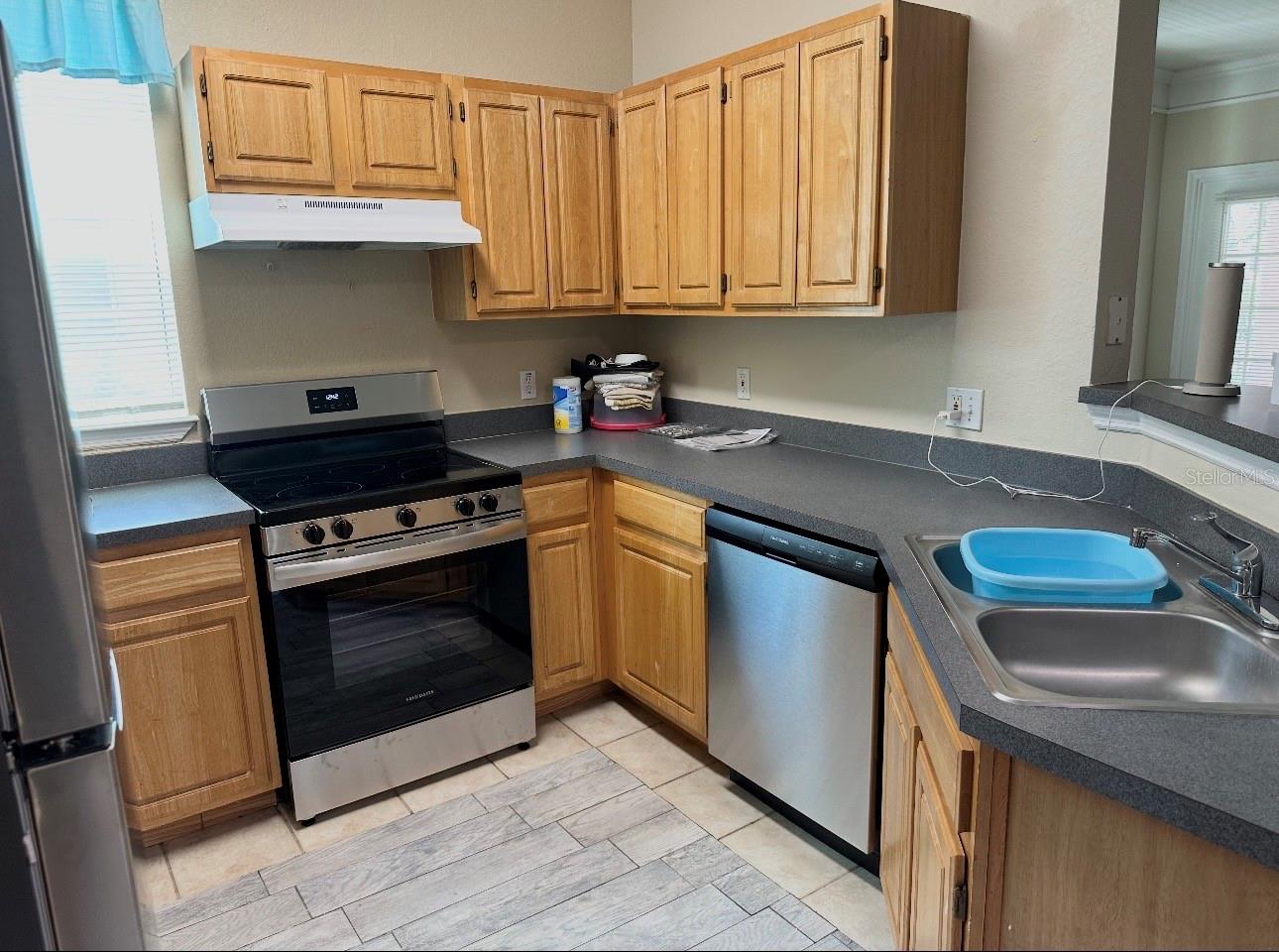 HAMPTONS/METROWEST - Residential