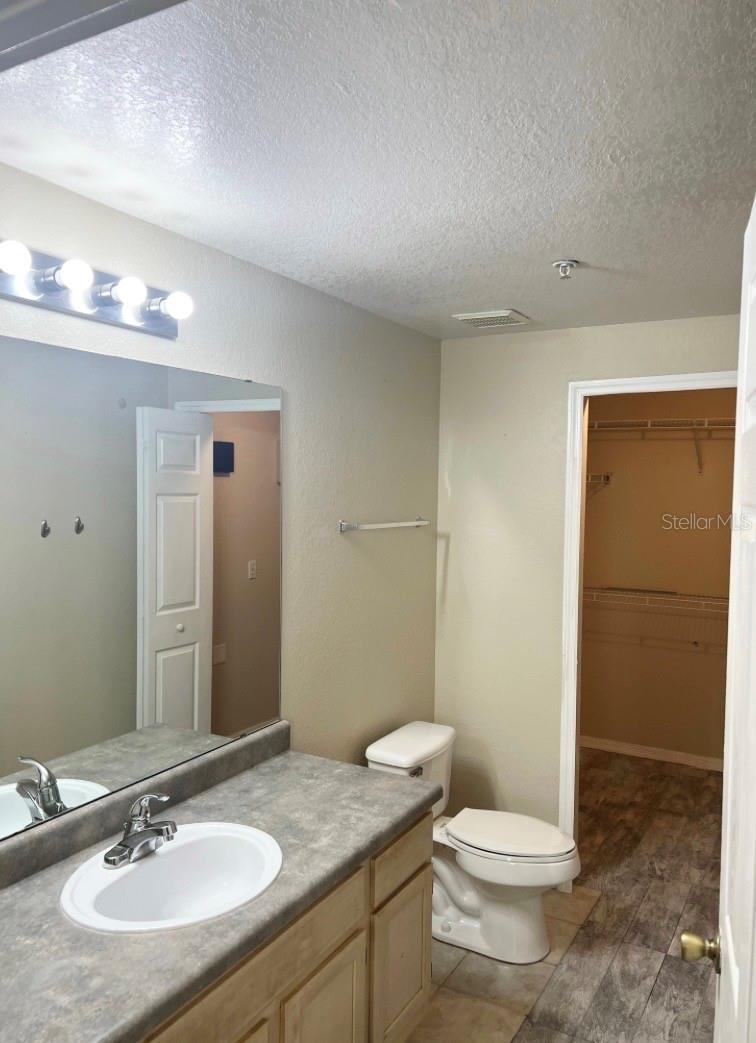 HAMPTONS/METROWEST - Residential