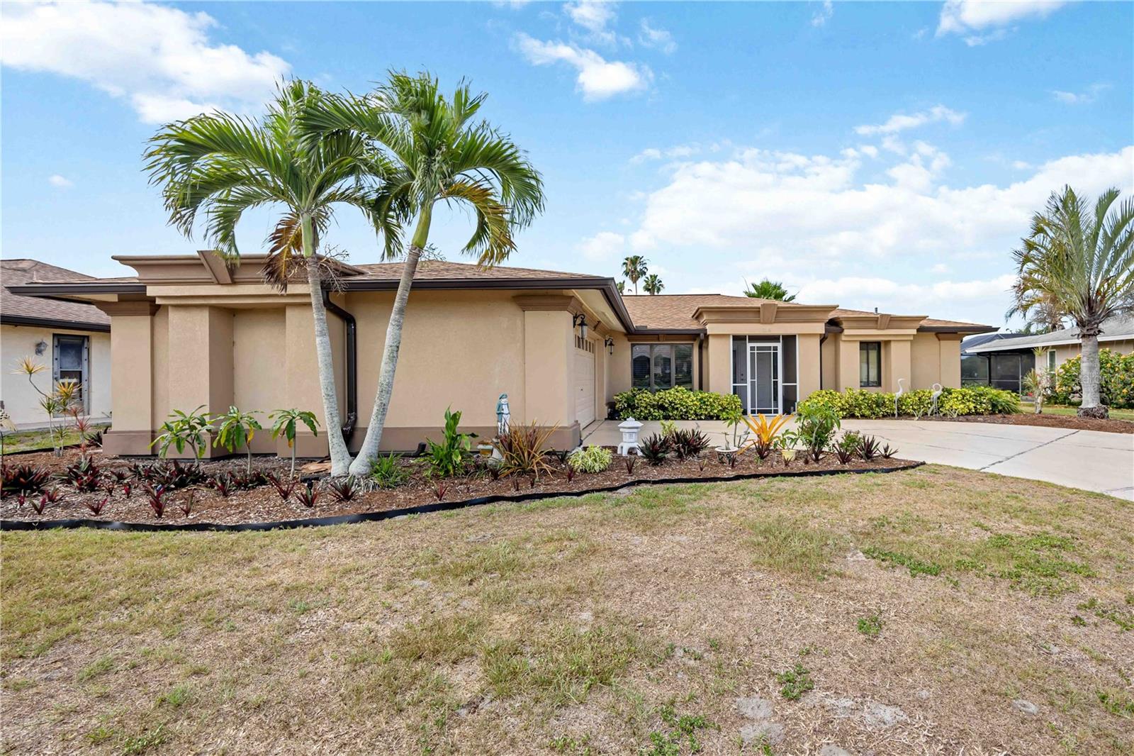 VENICE GARDENS UNIT 31 - Residential