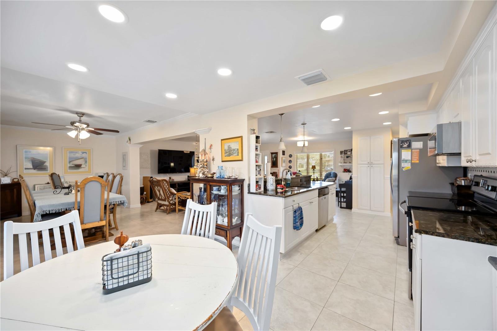 VENICE GARDENS UNIT 31 - Residential