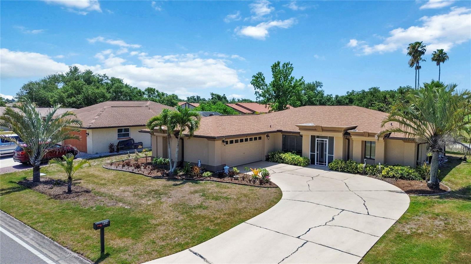 VENICE GARDENS UNIT 31 - Residential