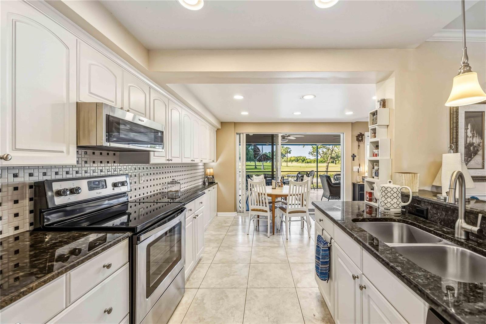 VENICE GARDENS UNIT 31 - Residential
