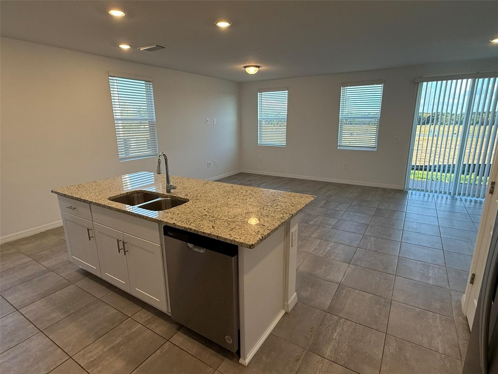 CAGAN XINGS WEST PH 1 - Residential Lease